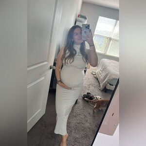 Elegant White Sleeveless Maxi Dress maternity